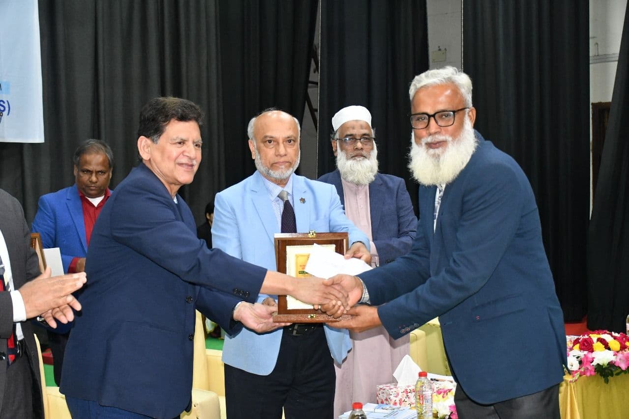 প্রফেসর ড. আশরাফ আলী খান স্মৃতি কৃষি পুরষ্কার-২০২৫